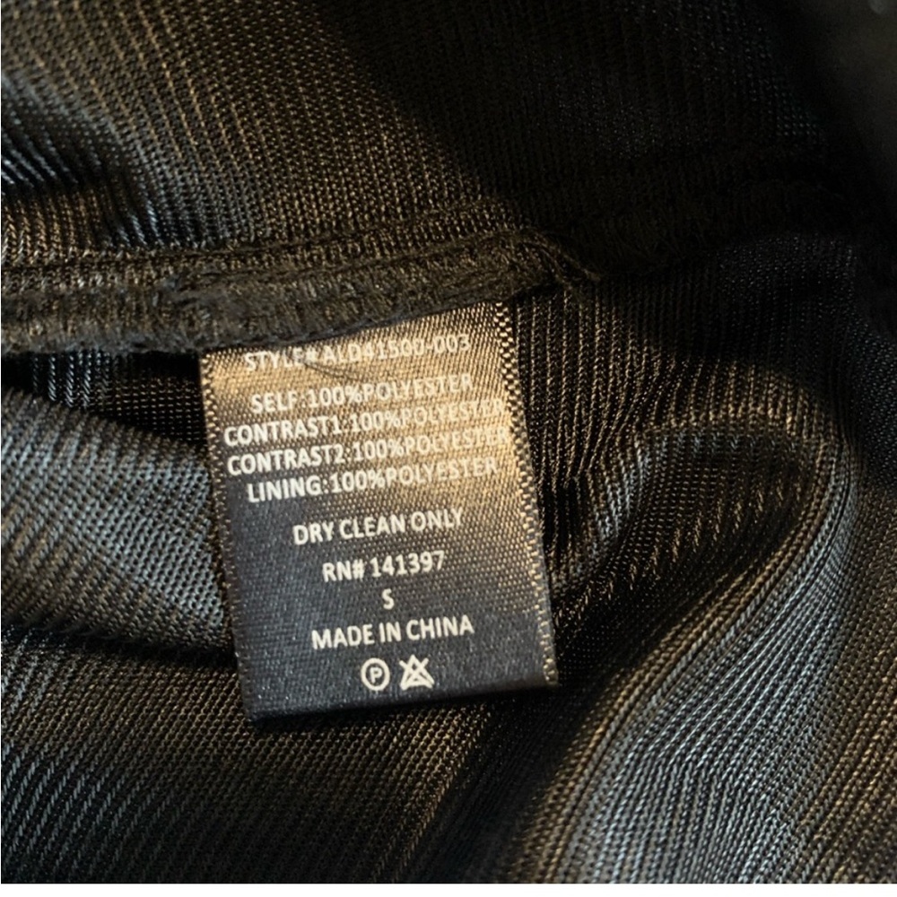 Astr Black Midi Dress - Picture 11 of 12